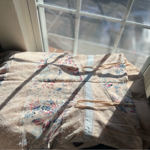 BCBGMAXAZRIA Elle strapless floral lace gown - Picture 10 of 16